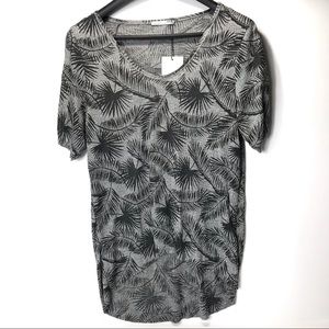 Zara Palm print tee women’s basics gray & black S